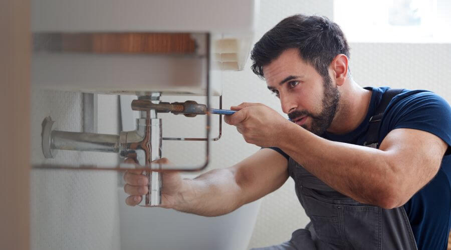 Professional water heater installation services in Vancourt, TX